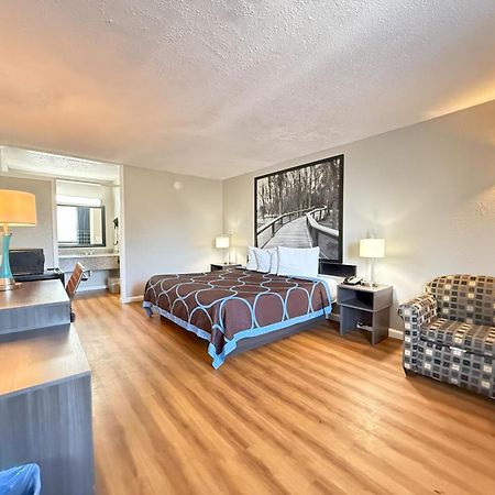 Super 8 By Wyndham Hardeeville - Savannah North Buitenkant foto