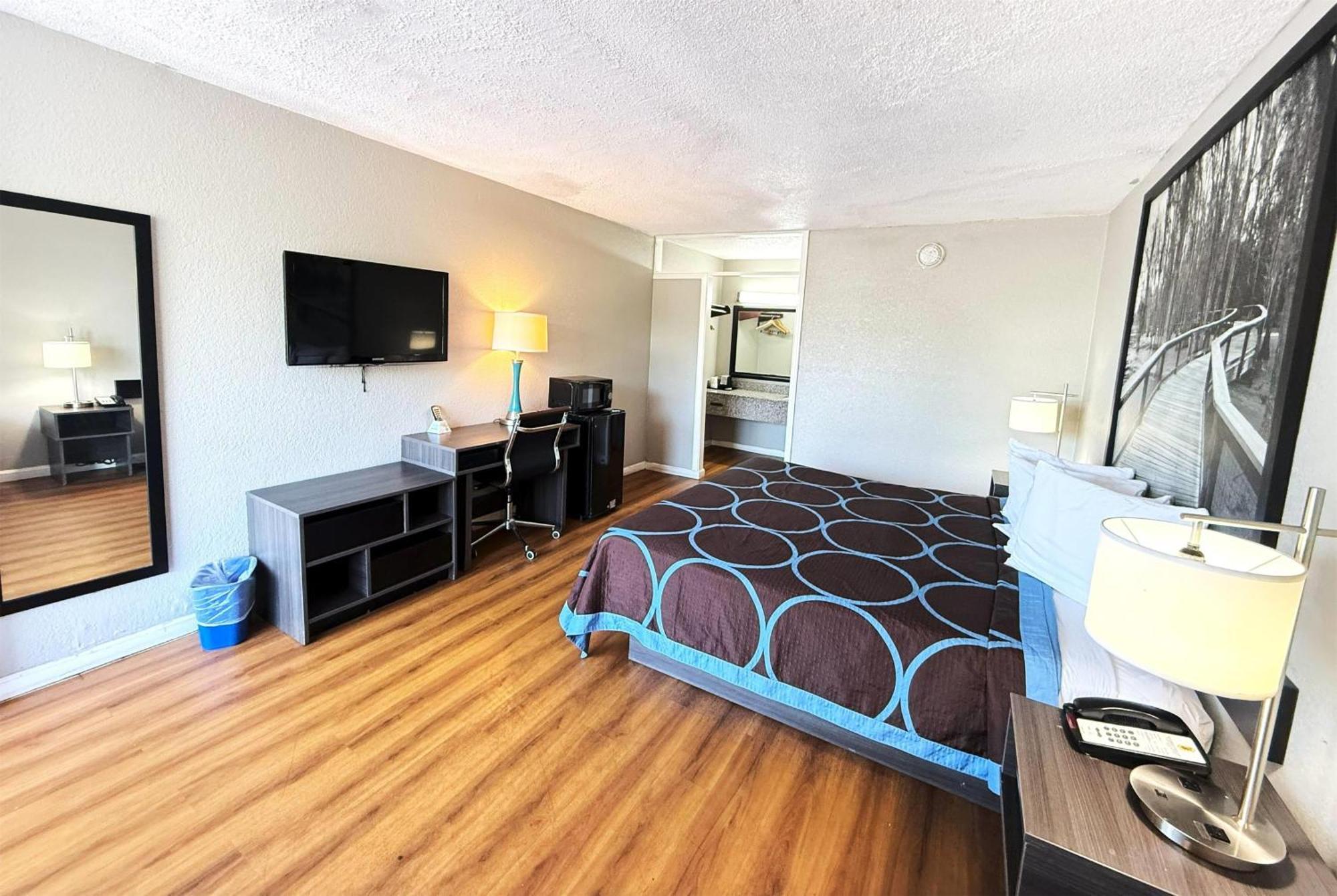 Super 8 By Wyndham Hardeeville - Savannah North Buitenkant foto