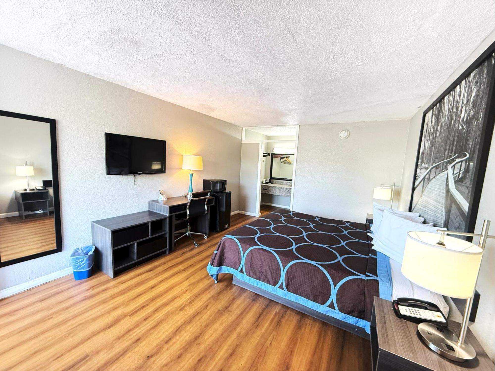 Super 8 By Wyndham Hardeeville - Savannah North Buitenkant foto